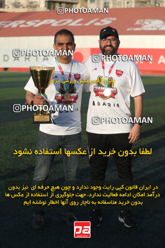 1404.11.24_18398_156_0059