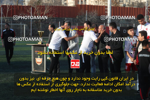 1404.11.24_18398_156_0085