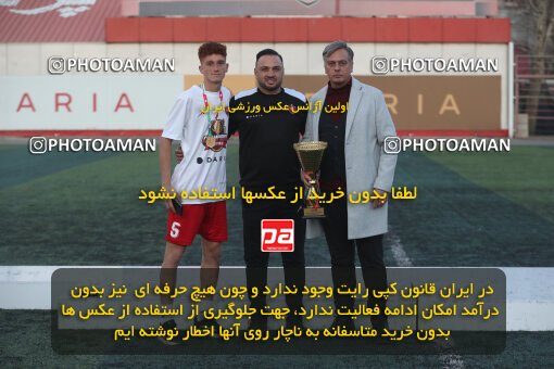 1404.11.24_18398_156_0243