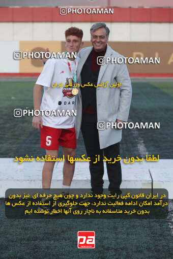 1404.11.24_18398_156_0250